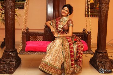 Avani Modi at Catalogue Shoot For Heritage Jewellery Brand Rodasi